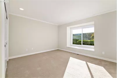 32465 SW Lake Point Ct, Wilsonville, OR 97070 - Photo 29