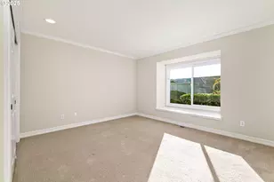 32465 SW Lake Point Ct, Wilsonville, OR 97070 - Photo 29