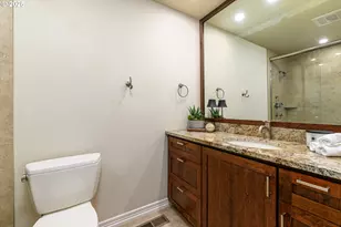 32465 SW Lake Point Ct, Wilsonville, OR 97070 - Photo 27