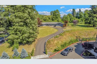 16710 SE Sunnyside Rd, Clackamas, OR 97015 - Photo 3
