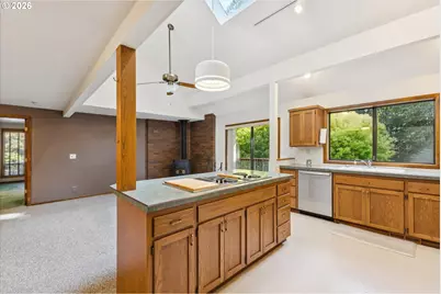 10332 SW 14th Dr, Portland, OR 97219 - Photo 11