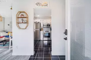 468 N Hayden Island Dr, Portland, OR 97217 - Photo 3