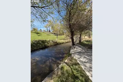 145 Green St, Paisley, OR 97636 - Photo 9