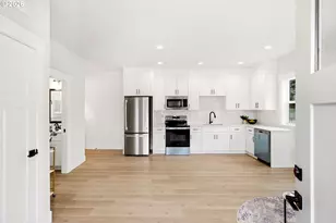 7804 SE Henderson St, Portland, OR 97206 - Photo 7