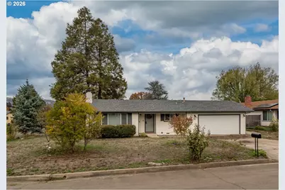 10 Carmel Ct, Roseburg, OR 97470 - Photo 1