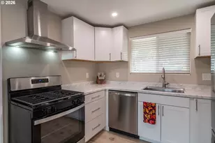 10 Carmel Ct, Roseburg, OR 97470 - Photo 19