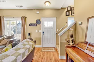 1620 N Lena Ct, Lafayette, OR 97127 - Photo 11