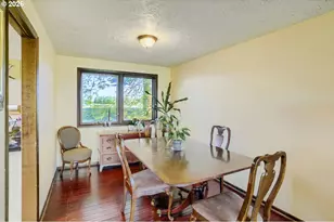 16530 NW Gillihan Rd, Portland, OR 97231 - Photo 13
