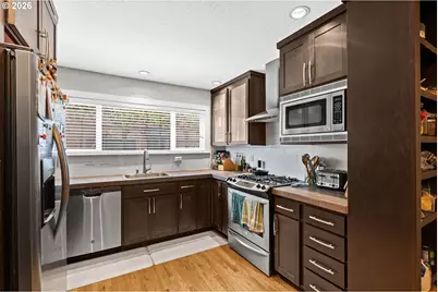 929 SE 16th Ave #2, Portland, OR 97214 - Photo 7