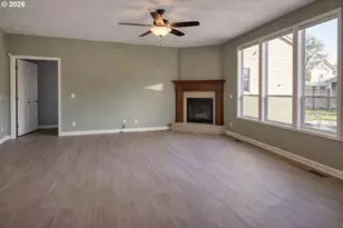 817 River Knoll Way, Springfield, OR 97477 - Photo 3