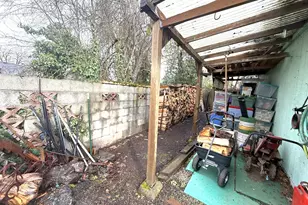 126 Woodlane Dr, Springfield, OR 97477 - Photo 27