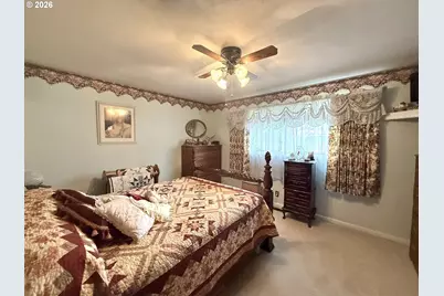 126 Woodlane Dr, Springfield, OR 97477 - Photo 15