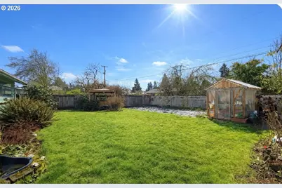 126 Woodlane Dr, Springfield, OR 97477 - Photo 13