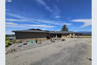 1014 Roe Dr, Goldendale, WA 98620 - Photo 1