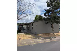 2000 Robins Lane SE, Salem, OR 97306 - Photo 1