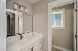 790 17th Ave, Seaside, OR 97138 - Photo 17