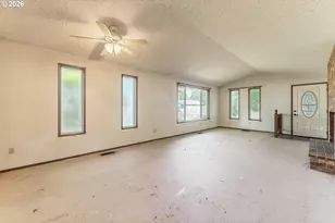 427 Colt Dr, Eugene, OR 97401 - Photo 5