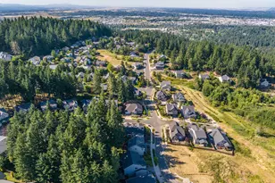 3237 Timberline Dr, Eugene, OR 97405 - Photo 39