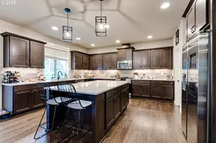 3237 Timberline Dr, Eugene, OR 97405 - Photo 11