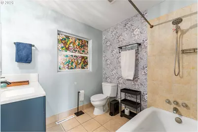 1040 NE 104th Ave, Portland, OR 97220 - Photo 15