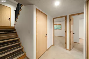 9912 SW Quail Post Rd, Portland, OR 97219 - Photo 33