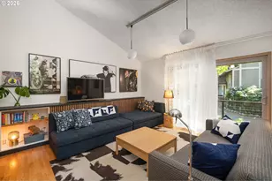 9912 SW Quail Post Rd, Portland, OR 97219 - Photo 5