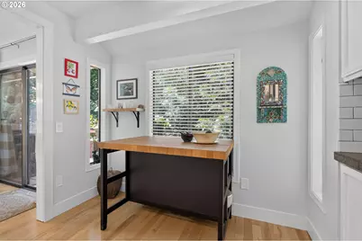 9925 SW Quail Post Rd, Portland, OR 97219 - Photo 21