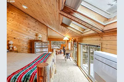 24940 E Tillicum St, Mount Hood Village, OR 97067 - Photo 19