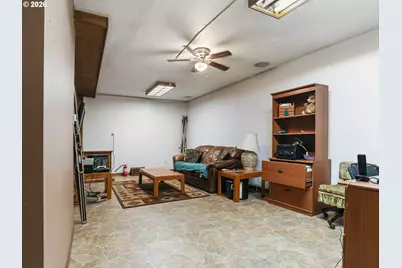 24940 E Tillicum St, Mount Hood Village, OR 97067 - Photo 35