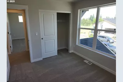2941 Olympic St #28, Woodburn, OR 97071 - Photo 23