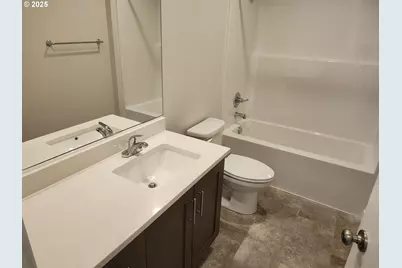 2941 Olympic St #28, Woodburn, OR 97071 - Photo 21