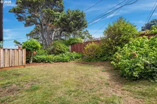 5850 Hacienda Ave, Lincoln City, OR 97367 - Photo 25