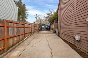 15869 SW Hawk Ct, Sherwood, OR 97140 - Photo 5