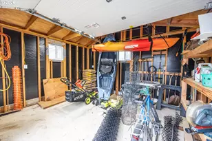 215 Jonquil Ave, Eugene, OR 97404 - Photo 35