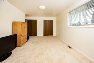 215 Jonquil Ave, Eugene, OR 97404 - Photo 21