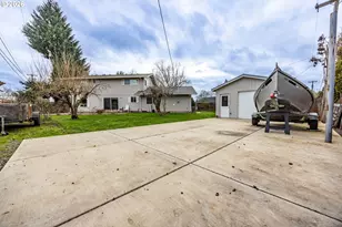 215 Jonquil Ave, Eugene, OR 97404 - Photo 5