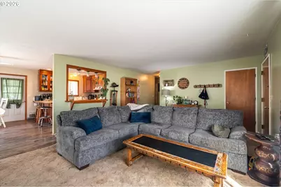 2496 Pacific Ave, North Bend, OR 97459 - Photo 7