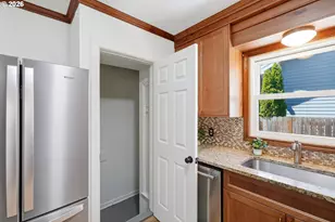 3045 NE 62nd Ave, Portland, OR 97213 - Photo 31