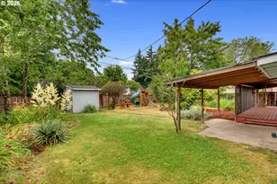 3121 SE 165th Ave, Portland, OR 97236 - Photo 33