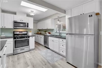 3121 SE 165th Ave, Portland, OR 97236 - Photo 13
