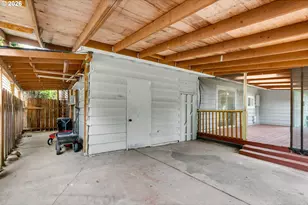 3121 SE 165th Ave, Portland, OR 97236 - Photo 43