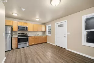 1299 6th Ave, Seaside, OR 97138 - Photo 7