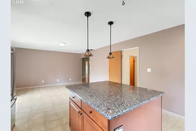 3657 SE 77th Ave, Portland, OR 97206 - Photo 17