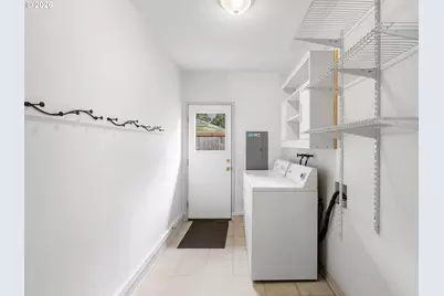 3657 SE 77th Ave, Portland, OR 97206 - Photo 27