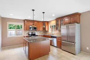 3657 SE 77th Ave, Portland, OR 97206 - Photo 13