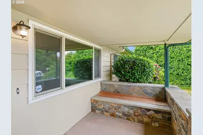 3657 SE 77th Ave, Portland, OR 97206 - Photo 5