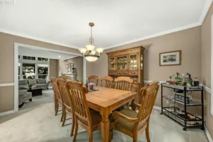 6044 SW Knightsbridge Dr, Portland, OR 97219 - Photo 7