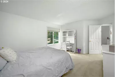 6044 SW Knightsbridge Dr, Portland, OR 97219 - Photo 27
