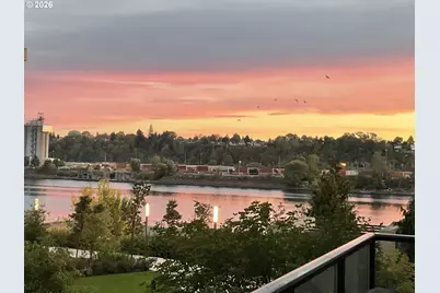 1830 NW Riverscape St #307, Portland, OR 97209 - Photo 15