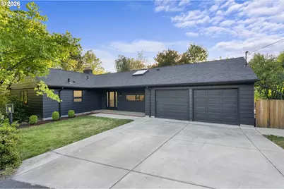 3868 SW Bridlemile Ln, Portland, OR 97221 - Photo 1